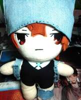 我兄弟给我的。我自己搞了两套衣服。猜猜是