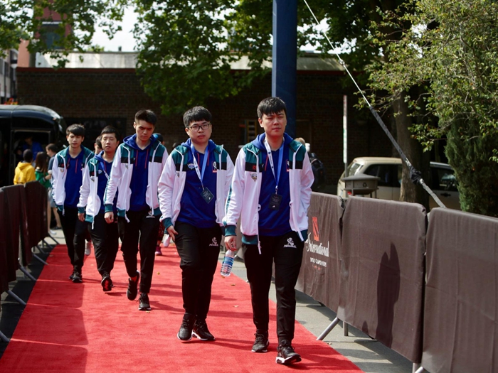Newbee DOTA2 Ti8 BUFF 
