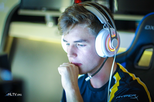 csgo英雄志人帅枪刚dev1ce