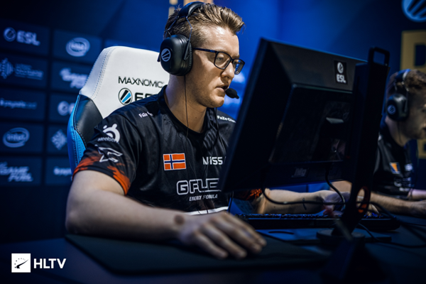 csgo英雄志rain顶级突破手雨神