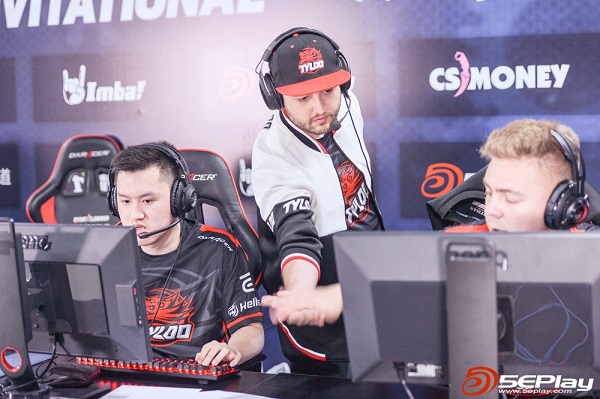 q:现在tricked改名成了mad lions,你也正式上岗成为这支队伍的教练,和