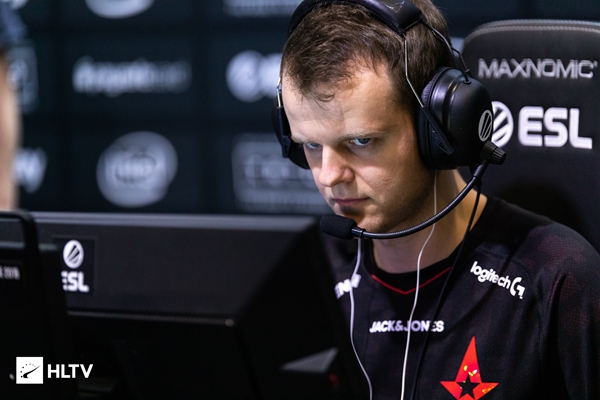 epls11dust2一分父爱astralis强势碾压mouz