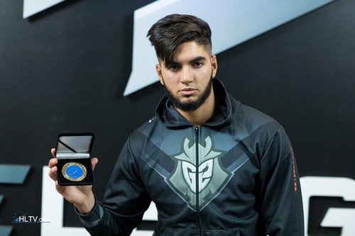 csgo传奇选手第十五期爆头第一人scream