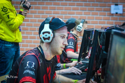 olofmeister访谈回忆cs生涯的各种第一次