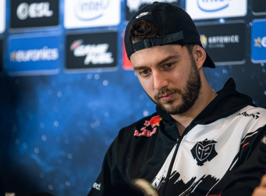 csgo界的jr,神经刀jakcz在k宝被下放后重新回归到g2战队中,但是jackz