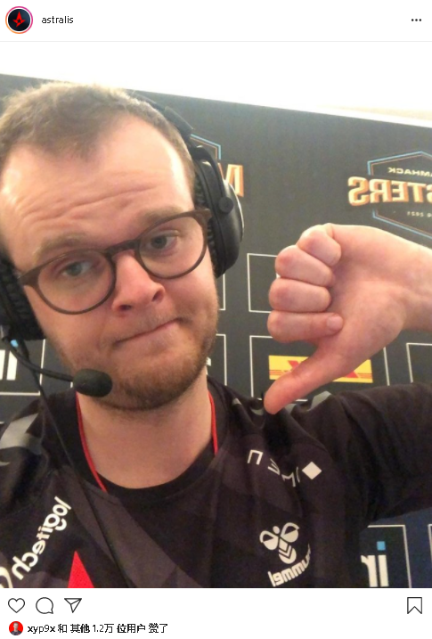 选手日常事b1t成功俘获s1mple芳心