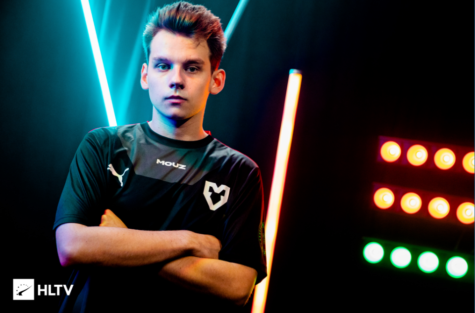 sycrone访谈torzsi是非常积极主动的选手