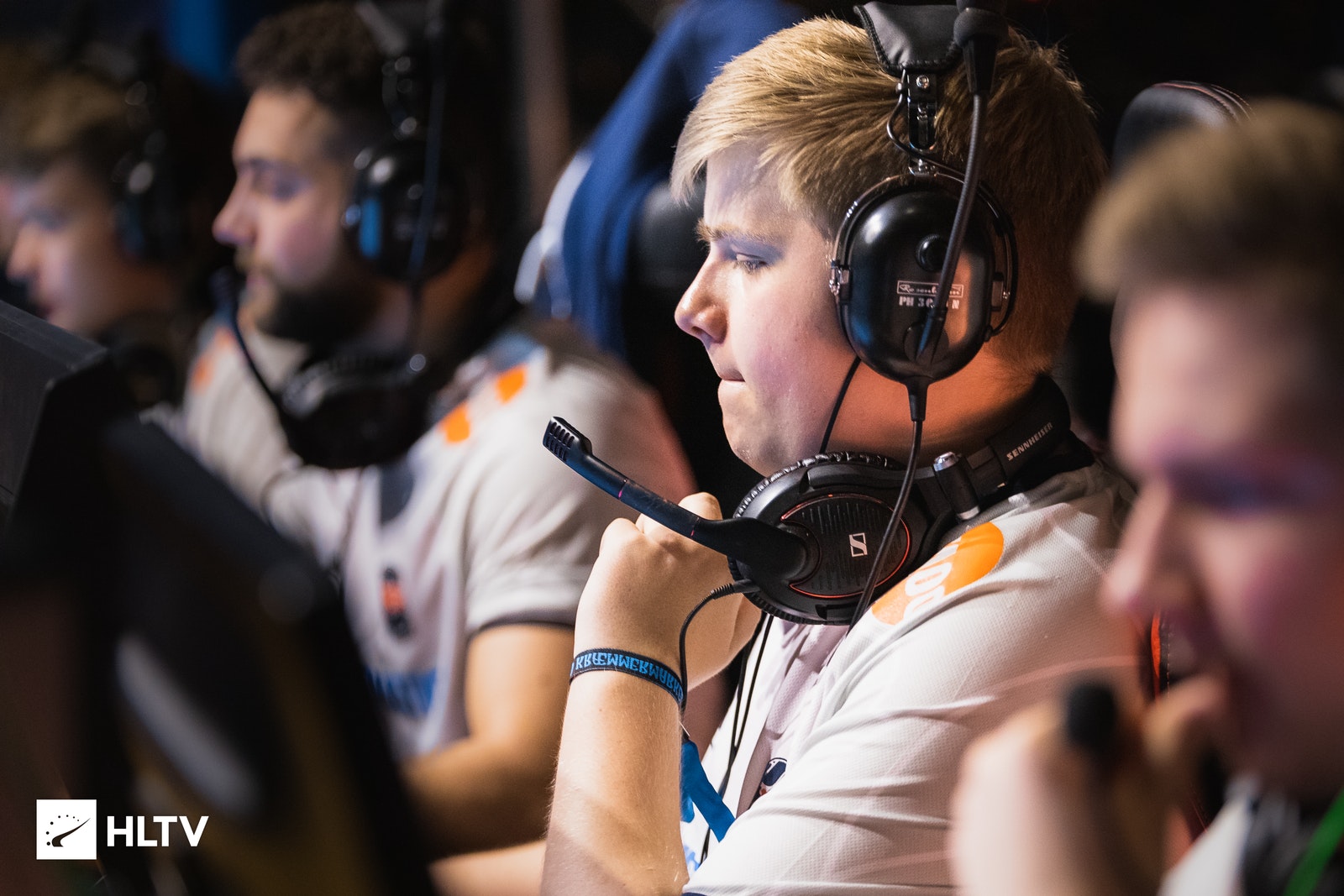 madlions宣布解散csgo分部