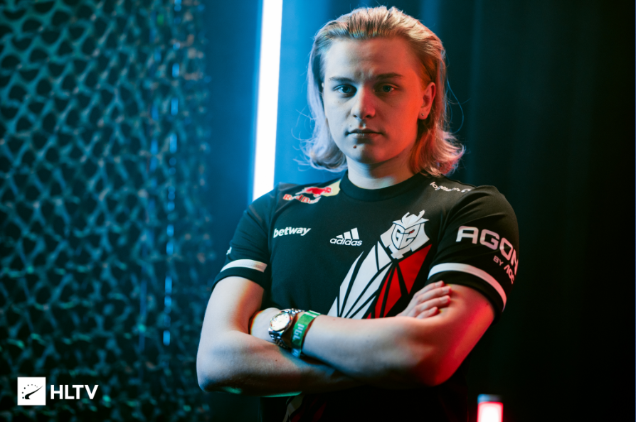 Сeh9这不是胖球职业生涯的终点他还可以加入一线队