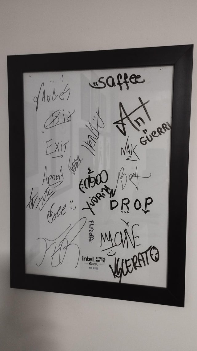 go圈日常事s1mple为ropz送上生日祝福